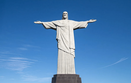 Статуя Христа-Спасителя